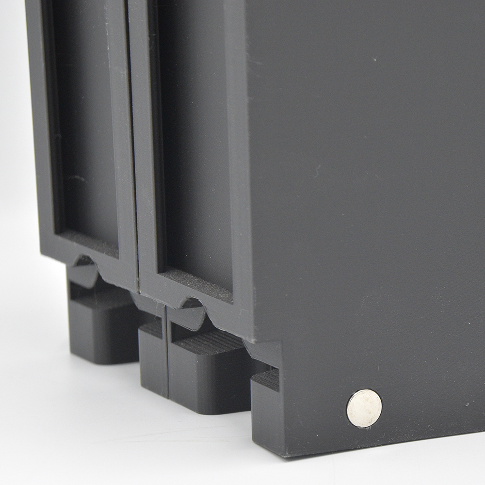 TCG Booster Pack Dispenser – Magnetisch Koppelbaar Display voor Pokémon, Lorcana, Magic & meer