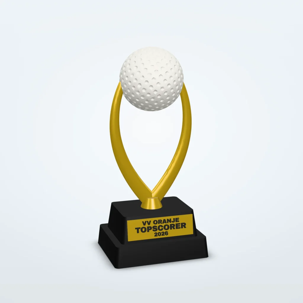 Golftrofee met clubnaam en eigen tekst – V-armen, 3 maten